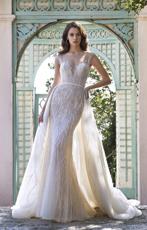 Leonor Viçon - Vestido de novia sin mangas y de encaje